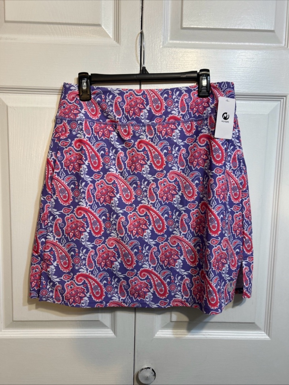 NWT M MOTEEPI Skort Skirt Tennis Golf Knee Length Size L Large Purple Multi Prin